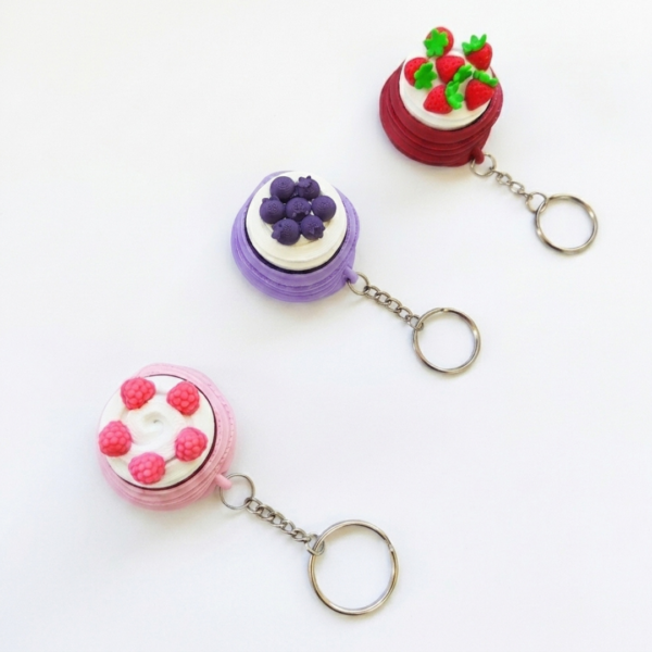 Porte-clés Gâteau Clicker aux Fruits – Image 3